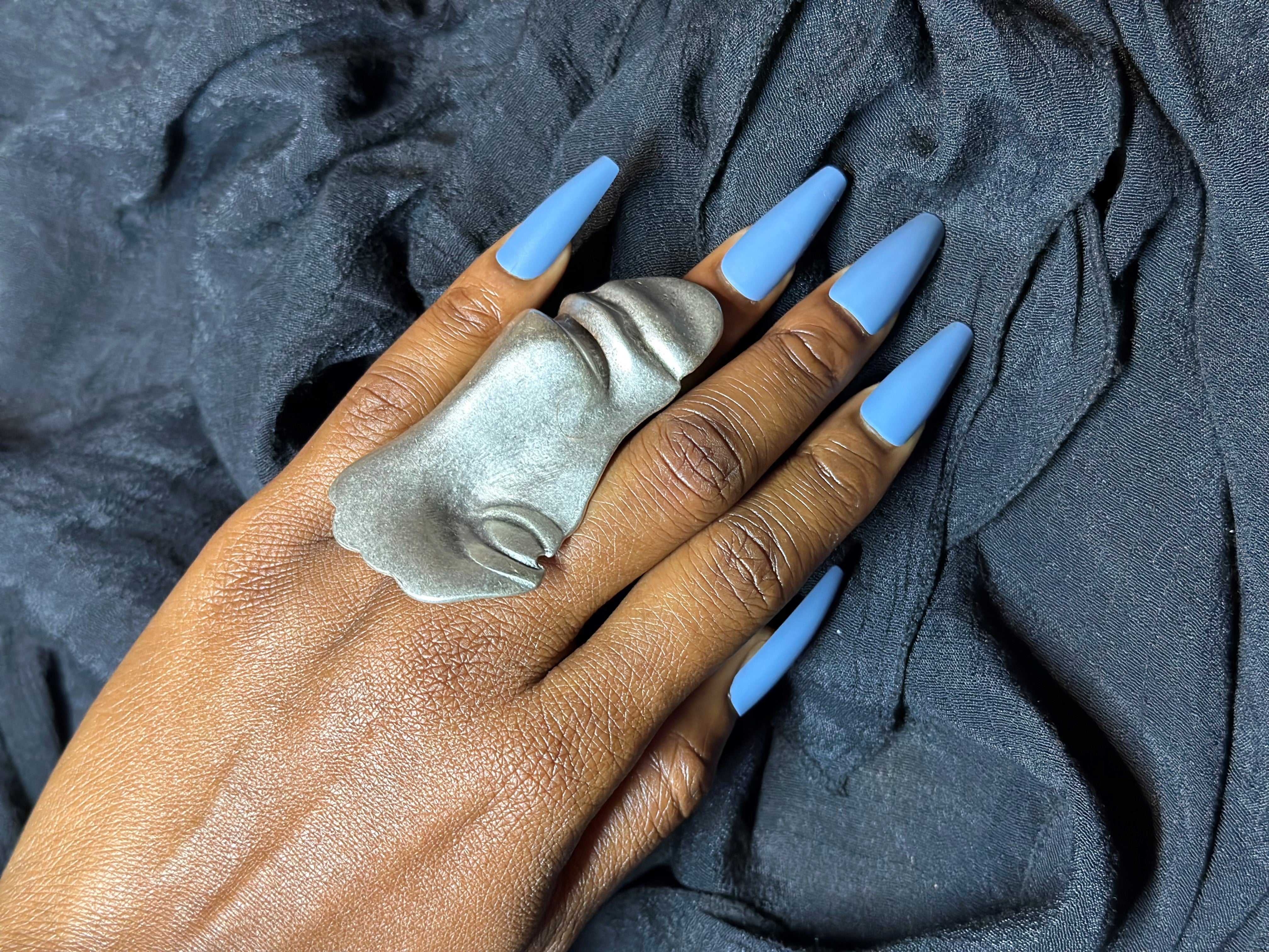 BIG HALF FACE ART RING